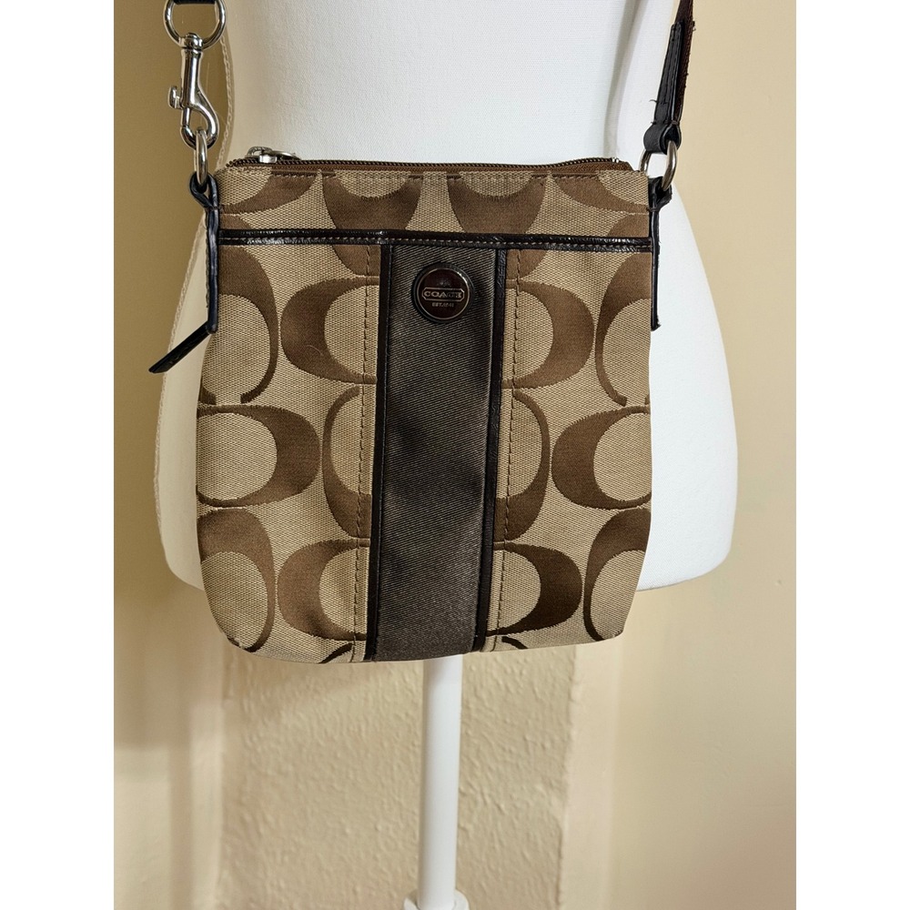 Coach Signature Jacquard Crossbody Bag Brown Canvas Messenger Stripe Pocket
